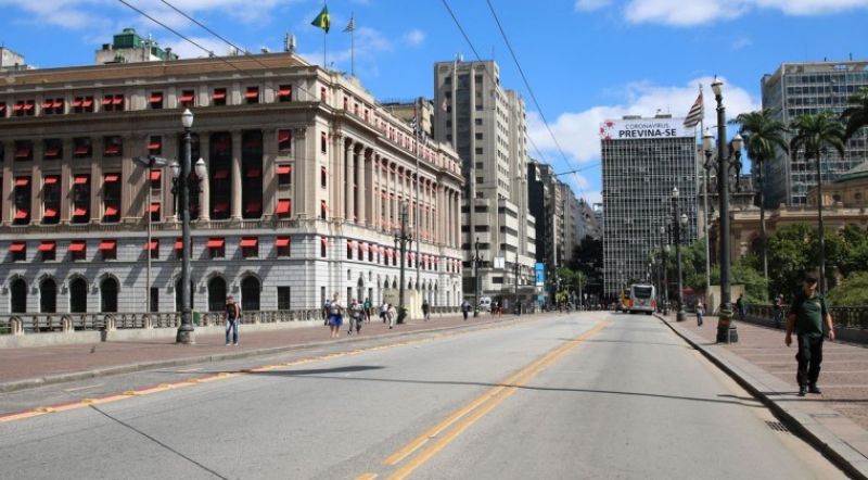 Sao Paulo vuelve a cerrar todos los comercios salvo los de primera necesidad