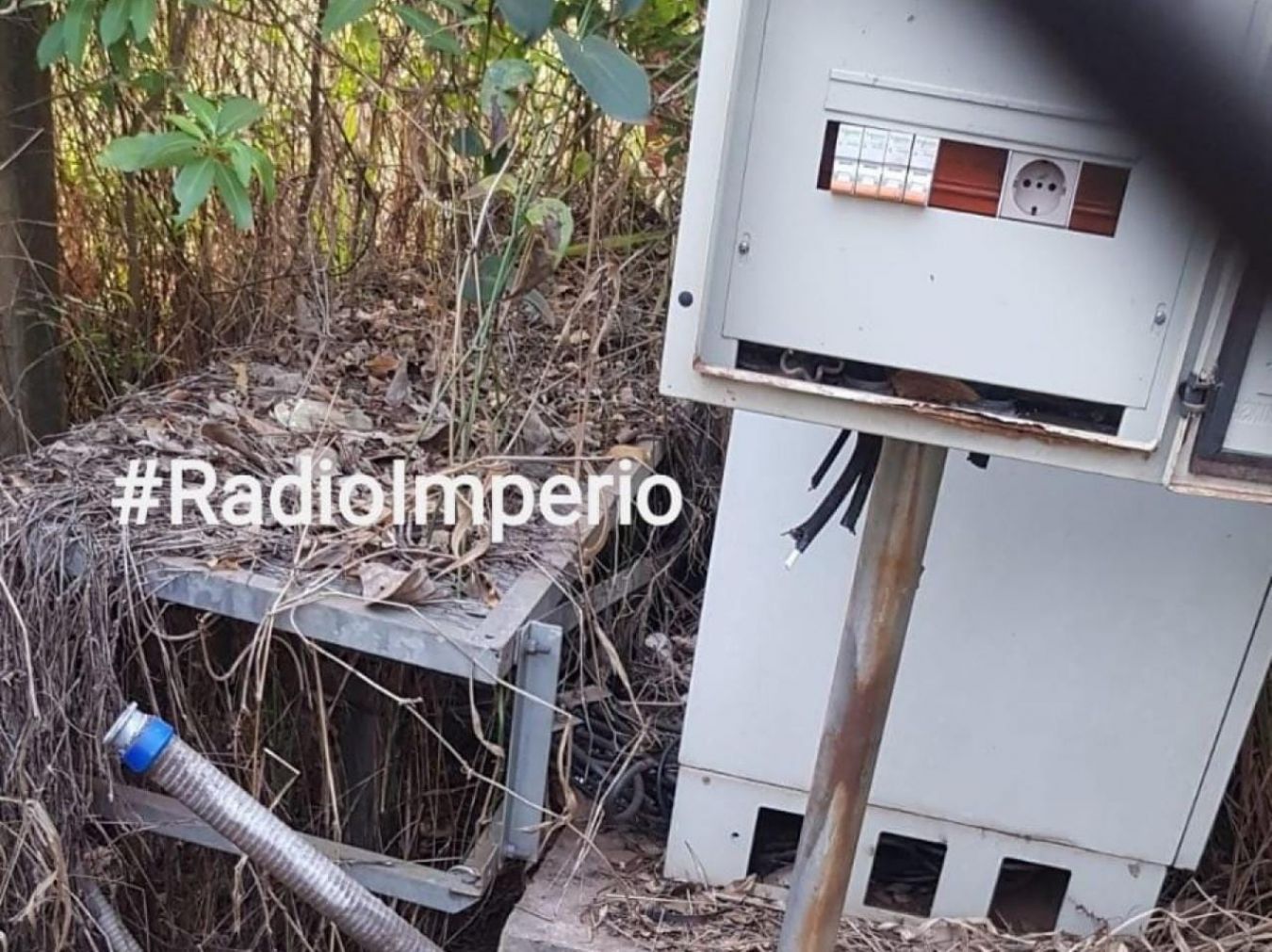 Roban cables de cobre de la radiobase de Copaco