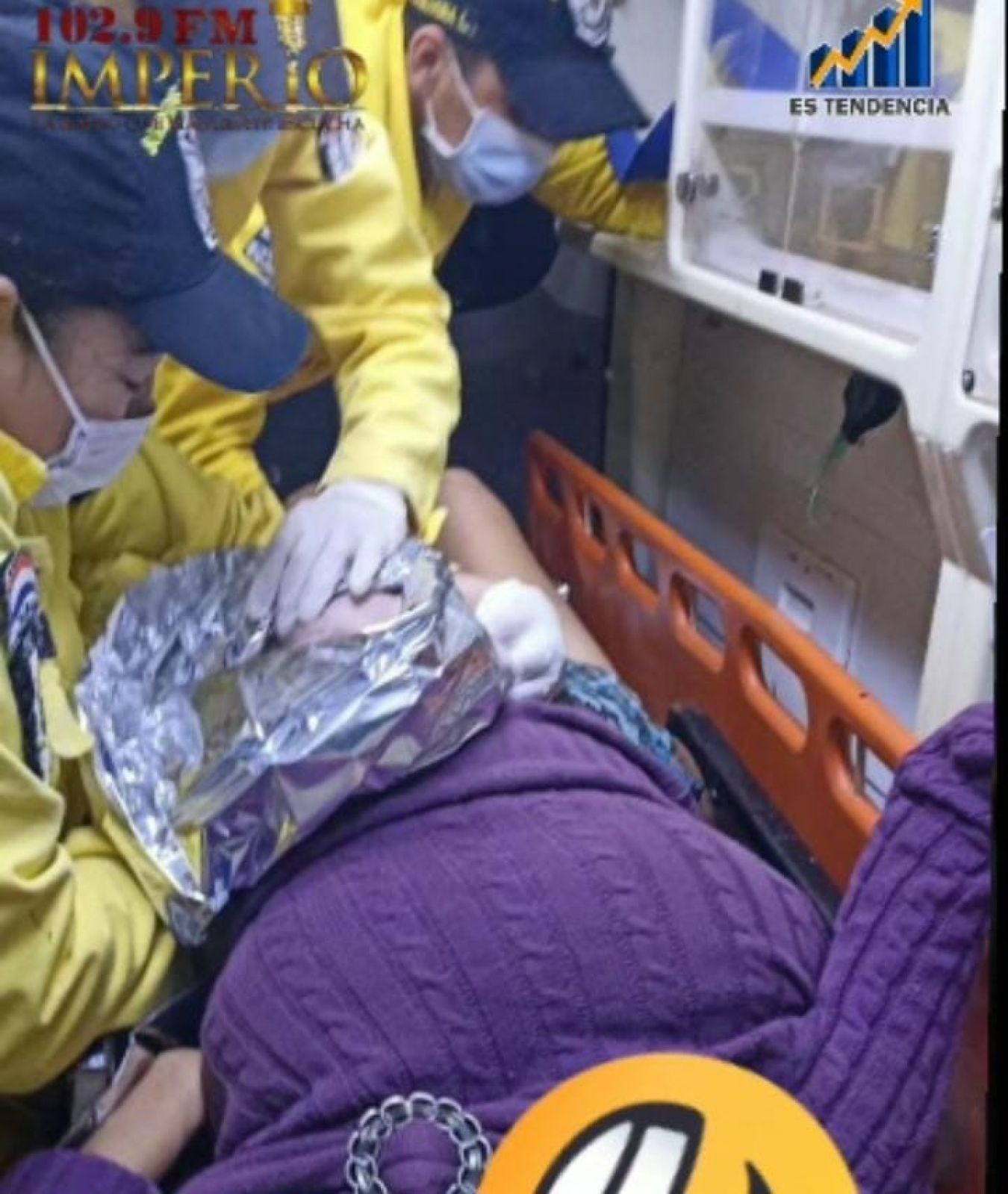 Mujer dio a luz en ambulancia de bomberos